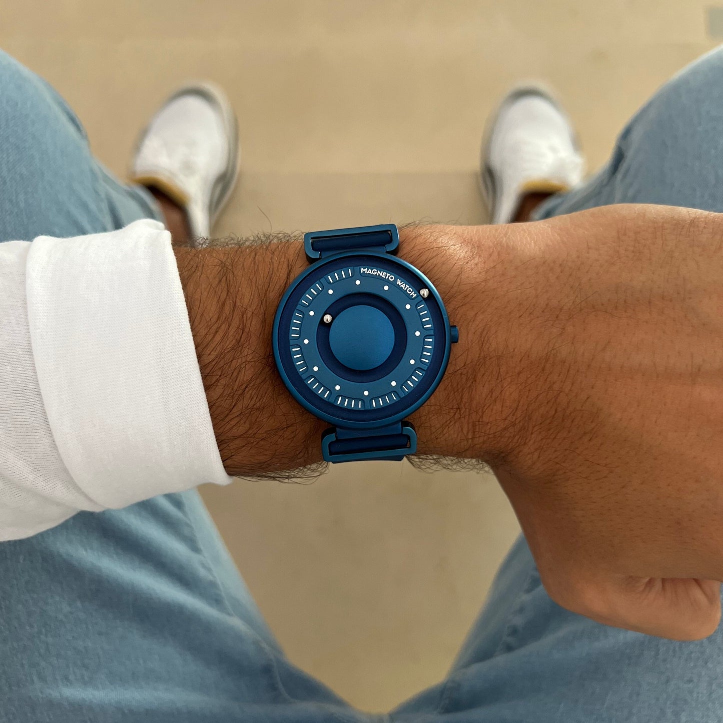 Magneto Watch - Primus Blue Silikon Blau - Lifestyle