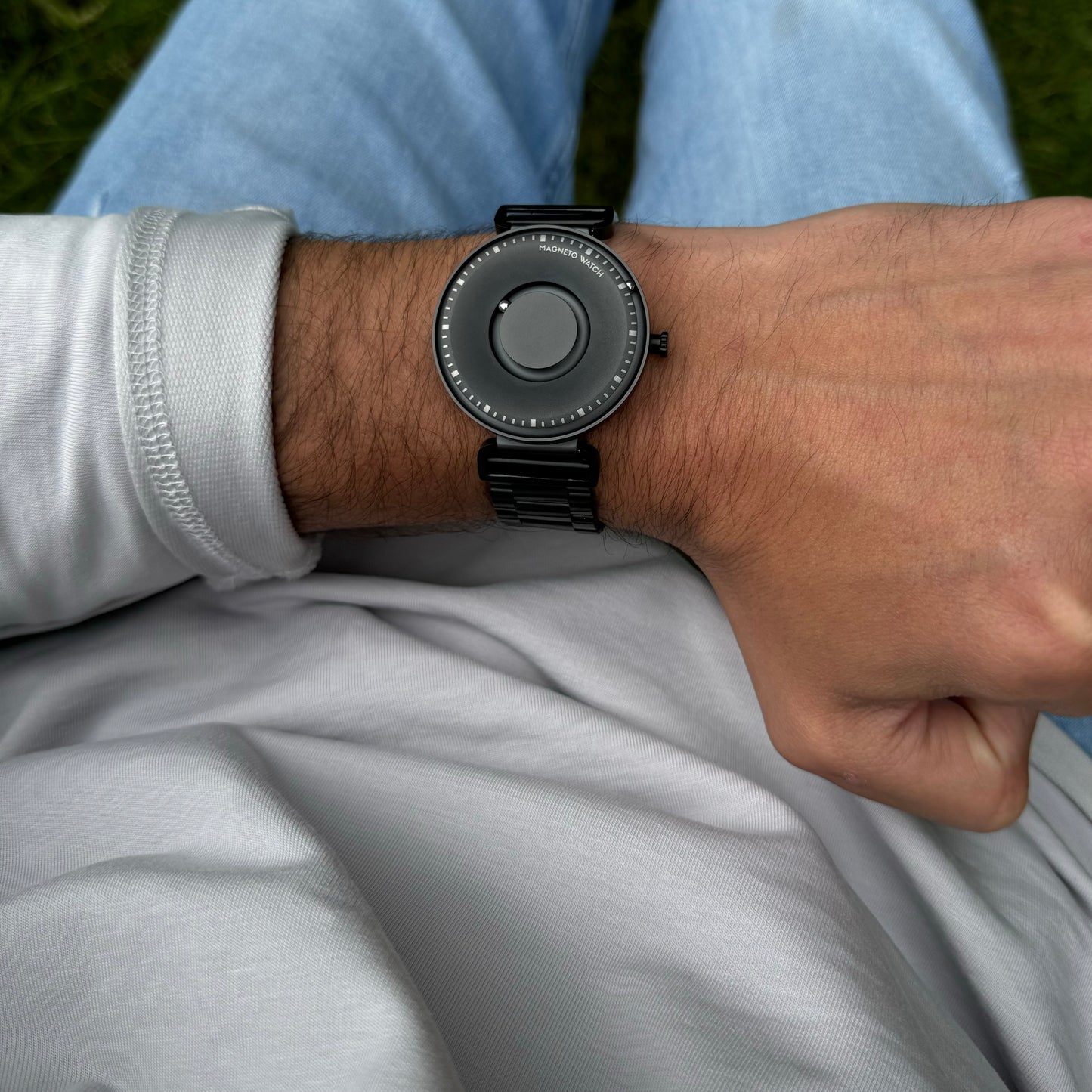 Magneto-Watch-Fusion-Black-Steel-Black-Lifest