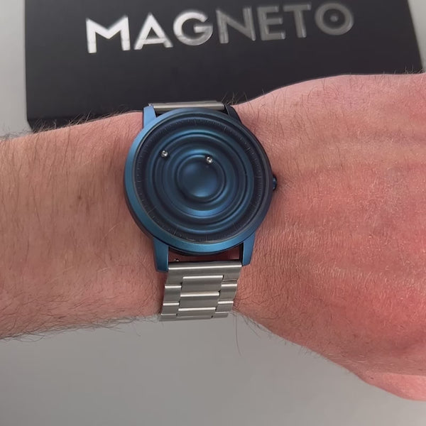 MAGNETO Wave Blue Steel Silver Wristwatch – Magneto Watch