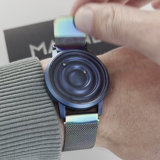 Magneto-Watch-Wave-Blue-Maschenarmband-Flip-Flop-Handgelenk-Video